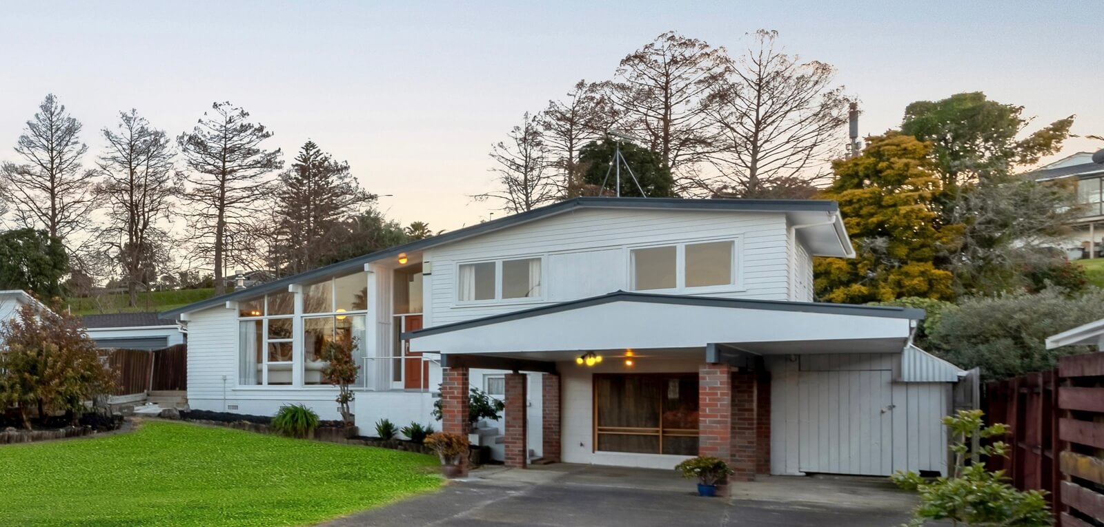 71 Beechdale Crescent, Pakuranga Heights – Sold by Eric Wu Team Eric Wu Ray White